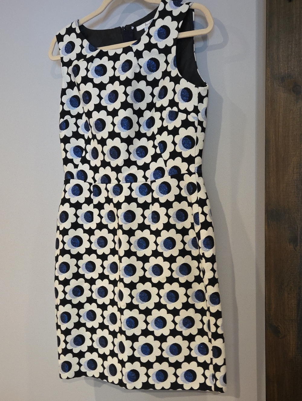 Boden Us 8 Sleeveless Black & White Floral Dress with Blue Accents